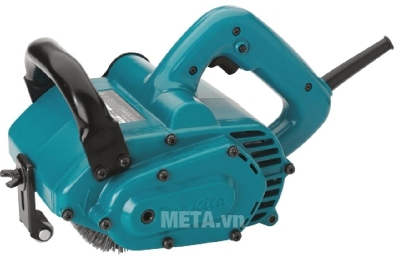 Công suất 860W cho hiệu suất làm việc cao trong xưởng.