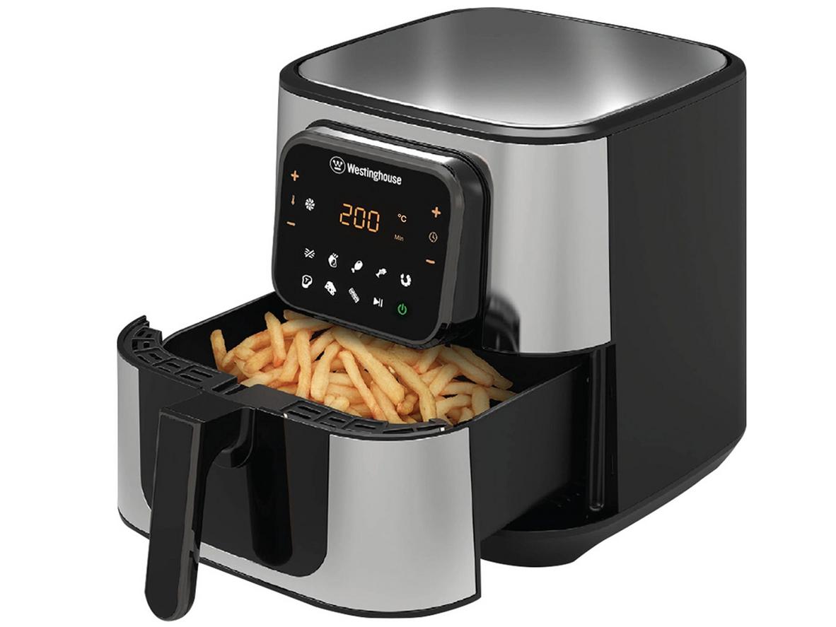 Công suất 1.700W và dải nhiệt 65–200°C cho món chín đều.