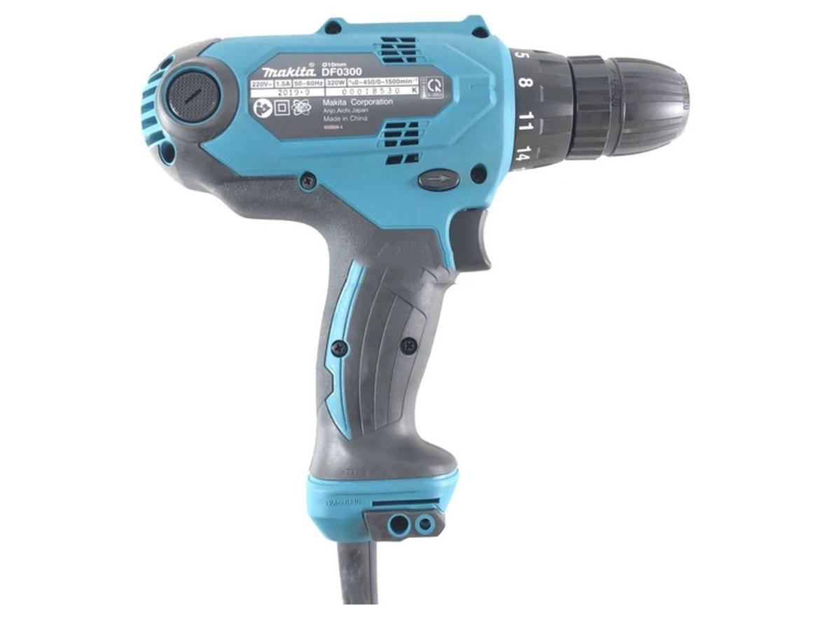 Công suất 320W và 2 cấp tốc độ giúp cân bằng sức mạnh và độ chính xác