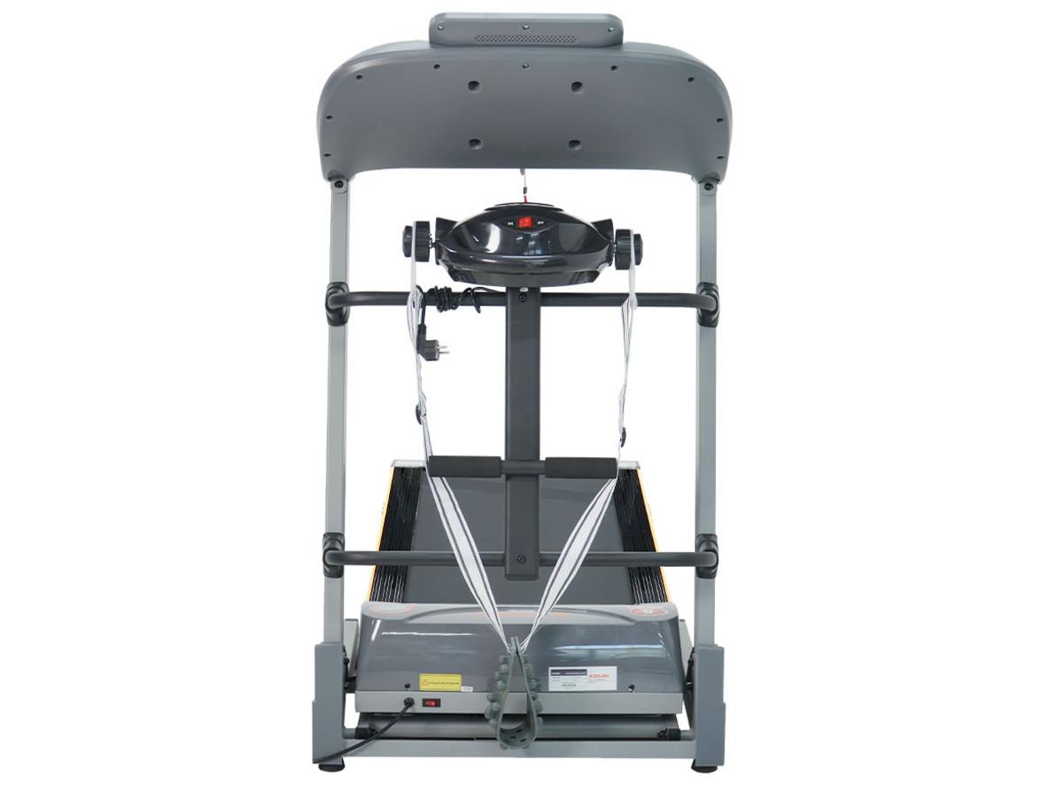 Đa chức năng: chạy bộ, gập bụng và đầu massage (ảnh minh họa) - imagePrompt: "Composite image showing treadmill in use, a person doing sit-ups on integrated bench, and a close-up of massage head."