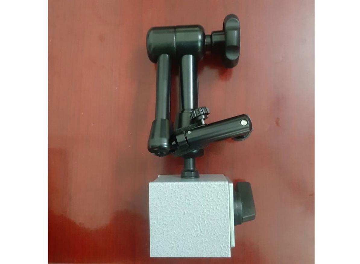 Khóa cơ khí và bộ điều chỉnh tinh của Mitutoyo 7032-10