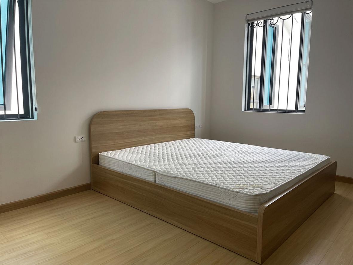 Thiết kế 2 tấm gấp gọn, dễ vận chuyển