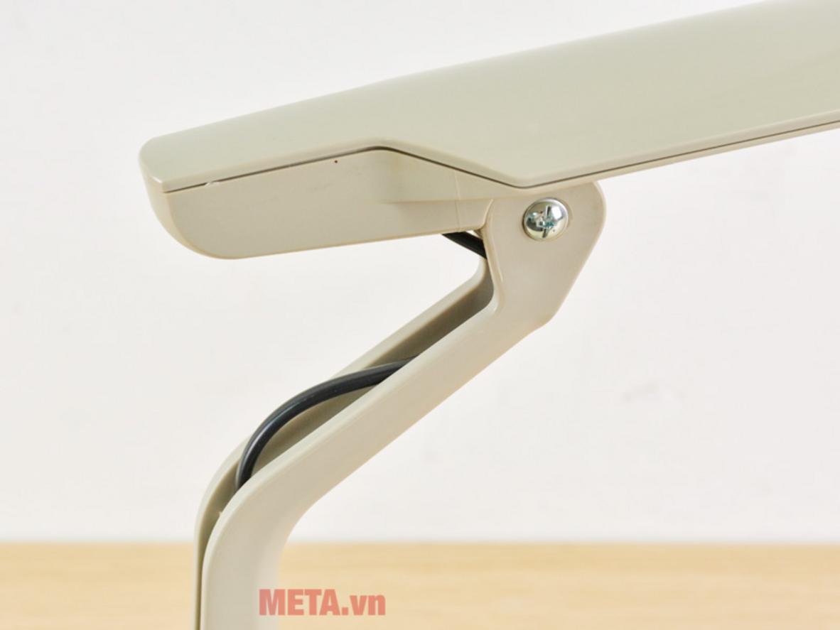 Tổng quan Đèn bàn học bóng Led 7W Lioa 02CD (Có chân sạc USB, ổ cắm đa năng)