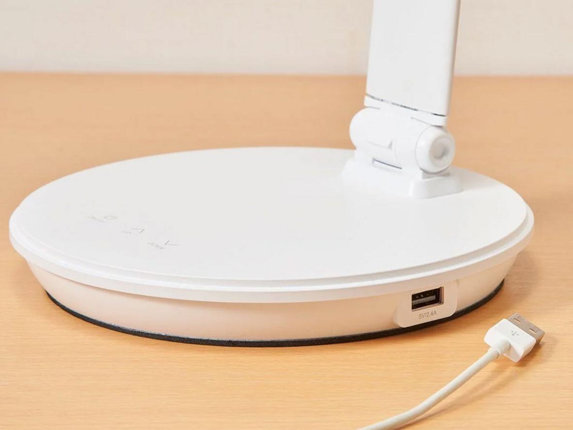 Đèn học để bàn đa khúc xạ giảm tia sáng xanh bảo vệ mắt MotoM GST008