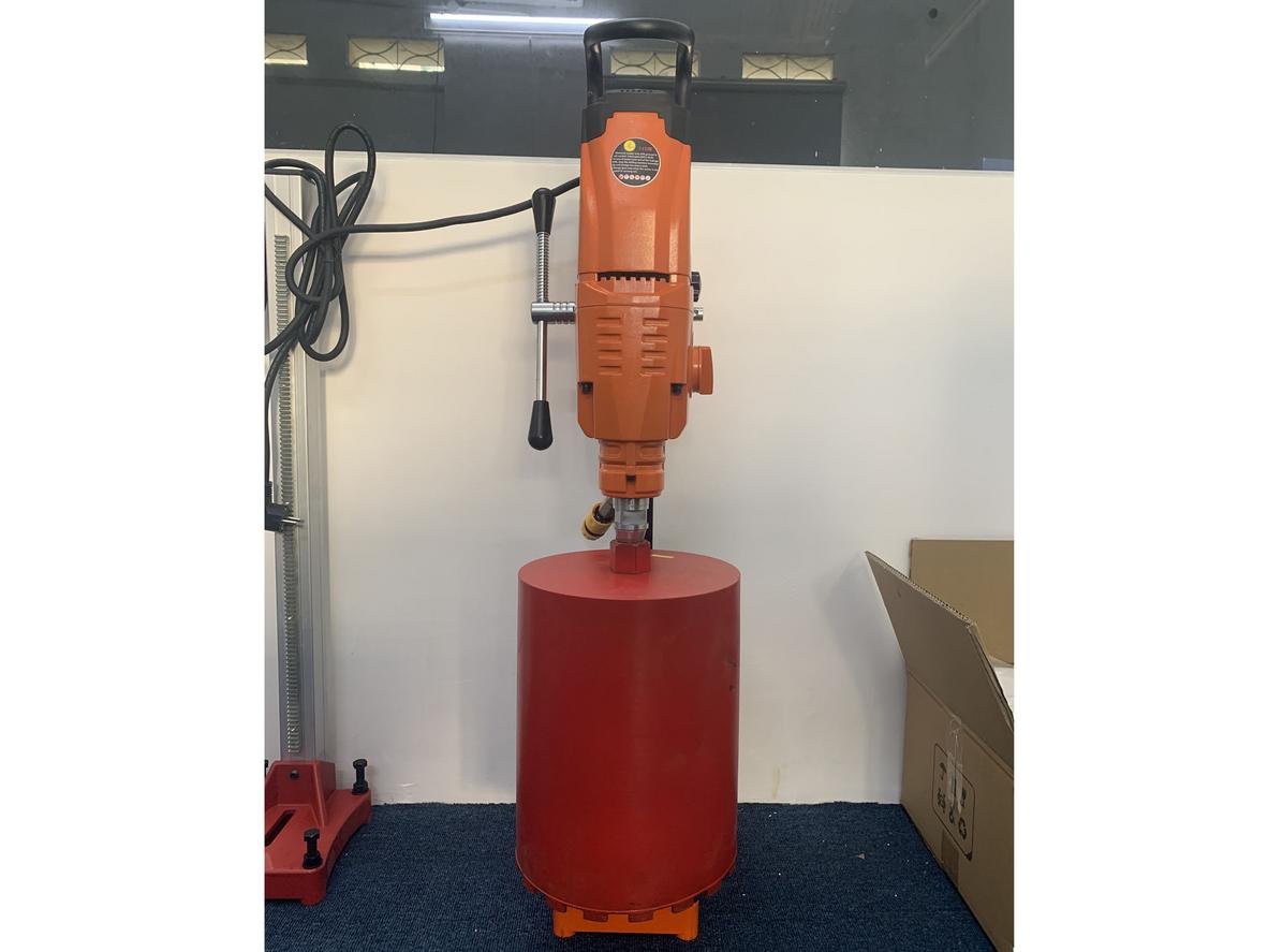 Hộp số ngâm dầu và khởi động mềm