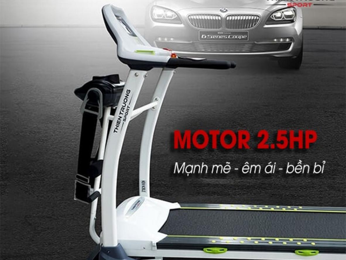 Nâng dốc điện tử 0–16% mở rộng bài tập, tối ưu đốt calo.