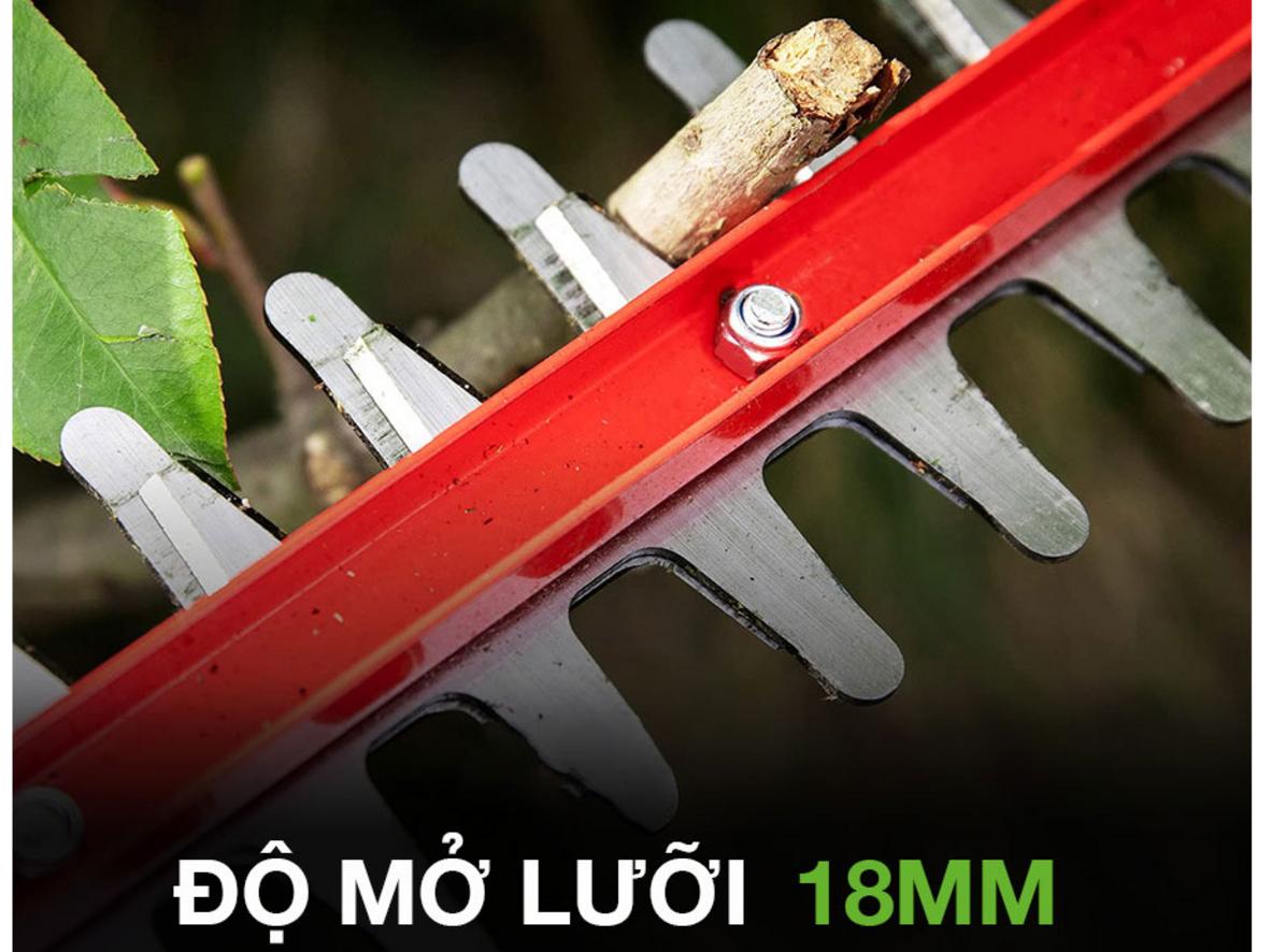 Mô tơ chổi than với tốc độ 2.800 lần/phút cho hiệu suất cắt ổn định.