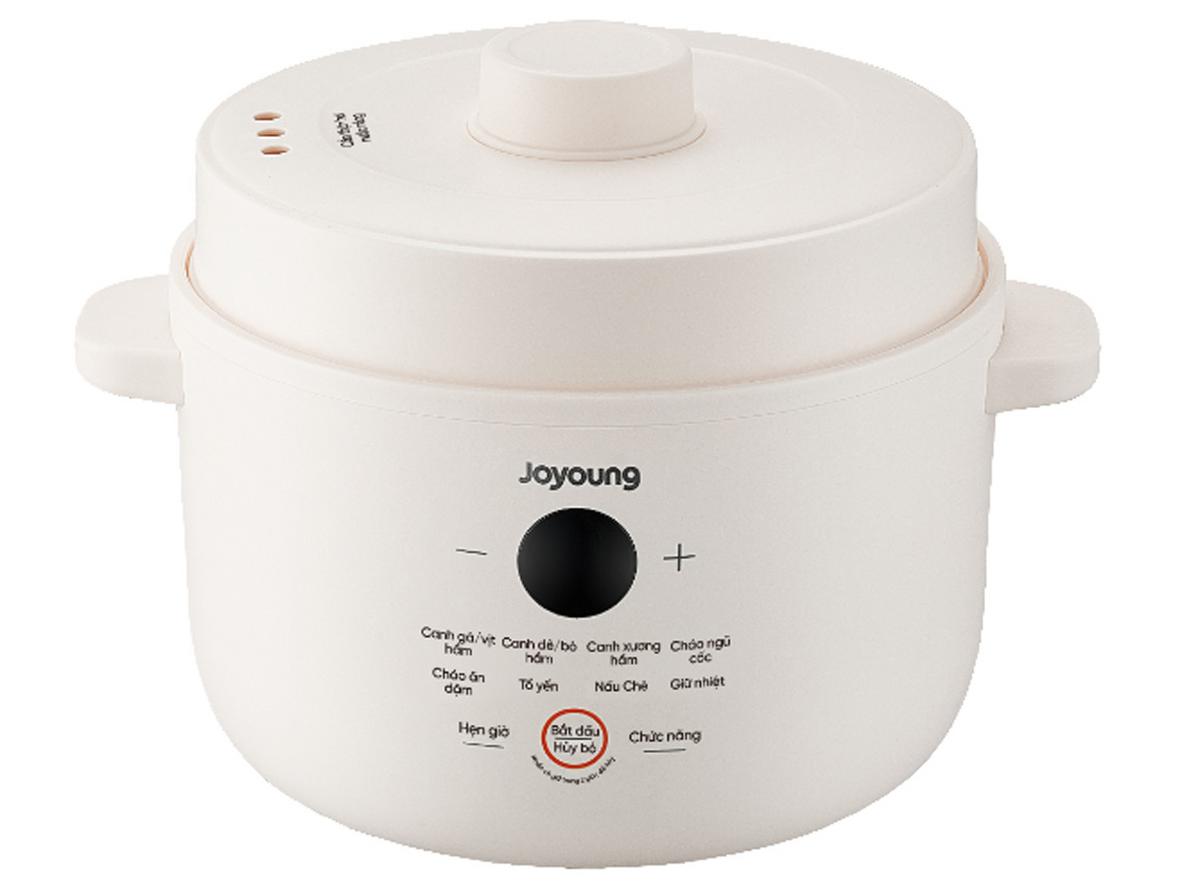 Dung tích 1.8 lít và bộ 3 thố sứ linh hoạt cho gia đình