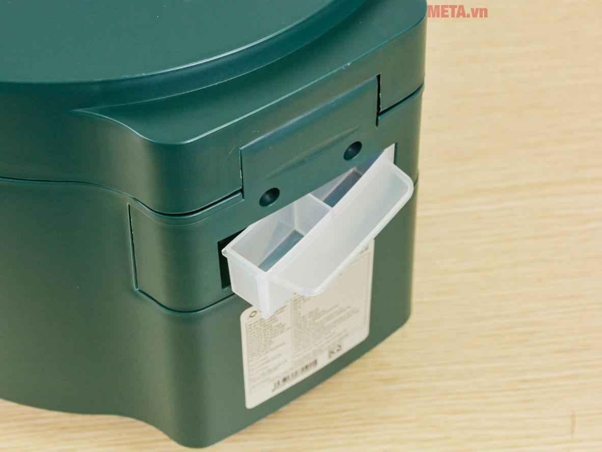 Dung tích 1.8 lít nấu được 8-10 cốc gạo, phù hợp gia đình 4-6 người