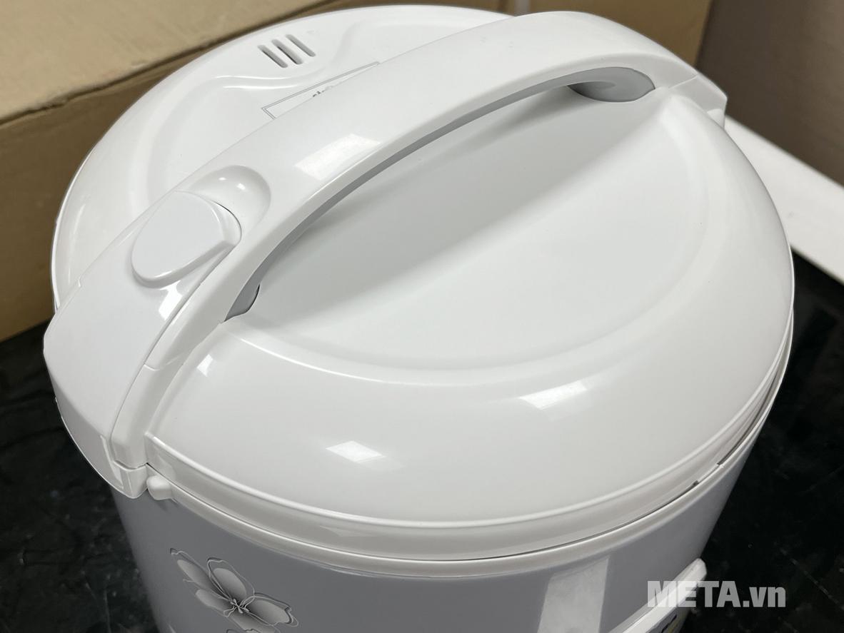 Dung tích 1.8L và xửng hấp kèm theo
