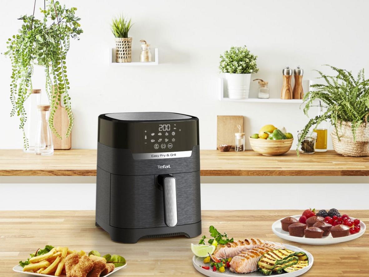 Dung tích 4.2L và các phần dễ tháo rời