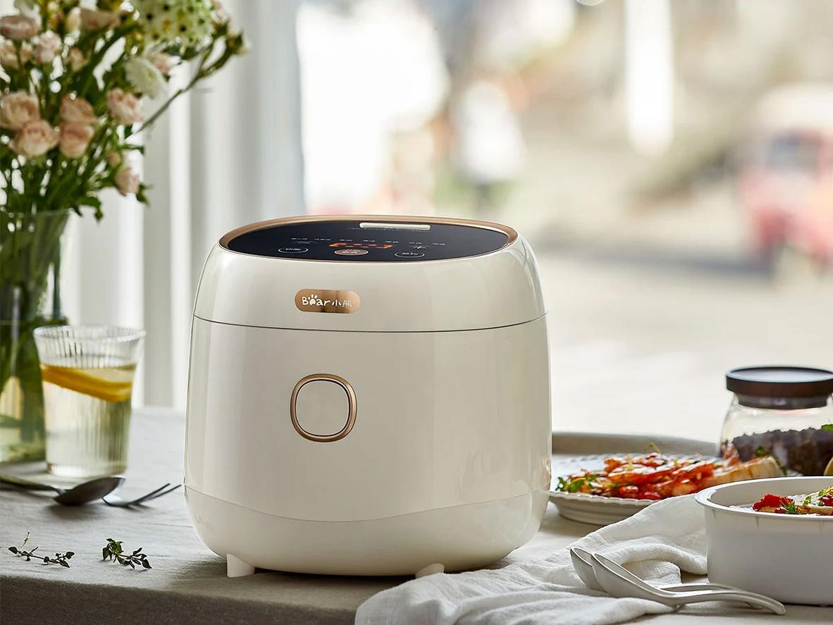 Dung tích 4L, công suất 800W