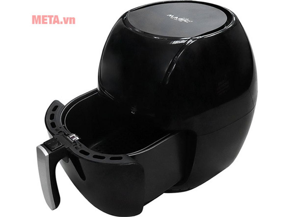 Dung tích 6.6 lít đủ cho gà nguyên con, gia đình 3–5 người
