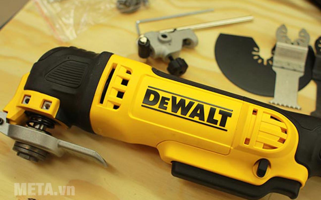 Góc rung 1.6 độ DeWalt DWE315K