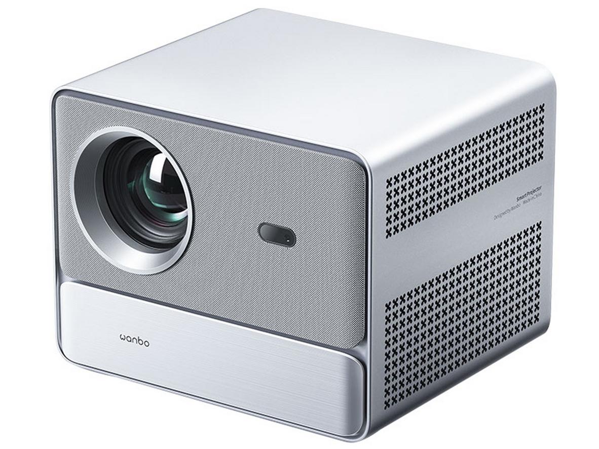 Full HD 1080p và 600 ANSI cho trải nghiệm xem rõ nét.