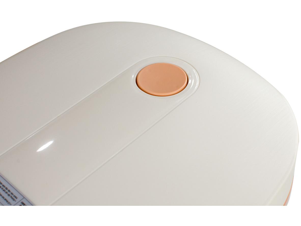 Bảng điều khiển điện tử và màn hình LED giúp thao tác dễ dàng.