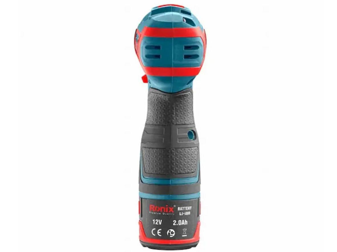 Gọn nhẹ, đèn LED giúp thao tác trong chỗ tối.