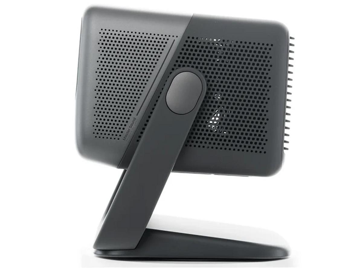 Google TV tích hợp và hệ thống âm thanh Dynaudio