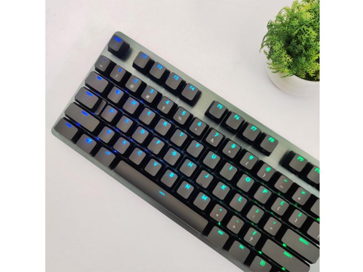 Switch GX Brown: cảm giác xúc giác, ít ồn