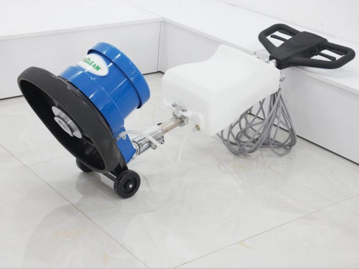 Thiết kế HC17 với dây nguồn dài và phụ kiện đa năng
