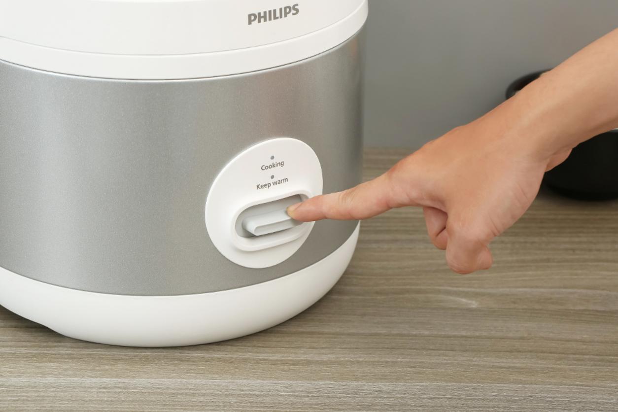 Giữ ấm lâu và chức năng hấp tiện lợi
