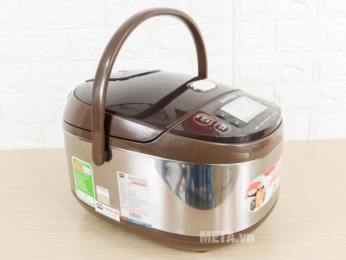 Hẹn giờ 24h và giữ ấm 12h thuận tiện cho lịch bận rộn.