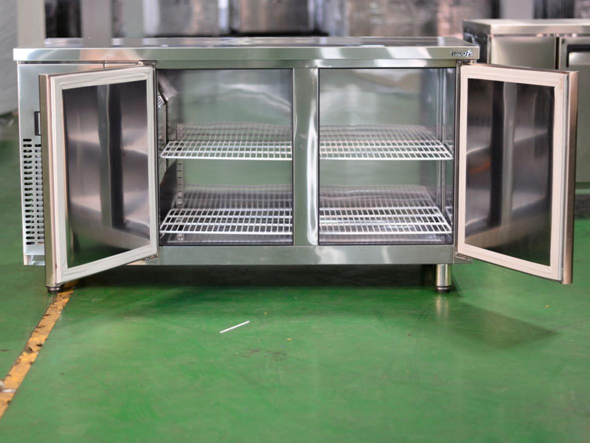 Inox sáng bóng và dàn lạnh ống đồng bền bỉ