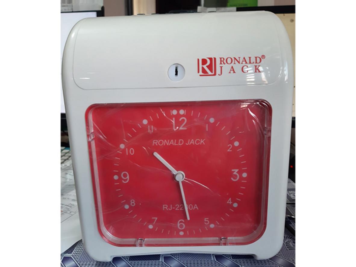 In 2 màu (đỏ & đen) và 6 cột cho 3 ca / ngày — rõ ràng khi kiểm tra.