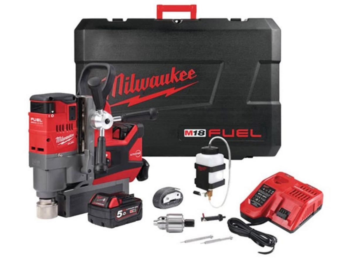 Khả năng khoan: 38 mm (mũi từ) / Độ sâu 50 mm