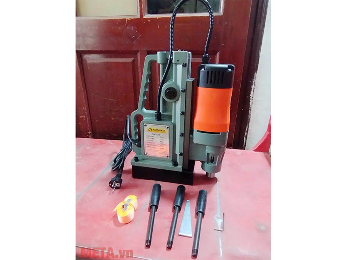 Hỗ trợ mũi xoắn Ø23mm và mũi từ Ø50mm