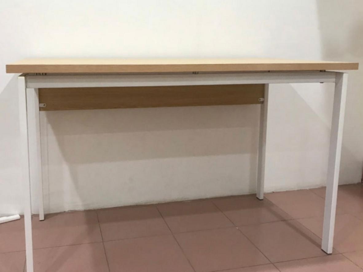 Khung/chân thép hộp 20x40 mm sơn tĩnh điện