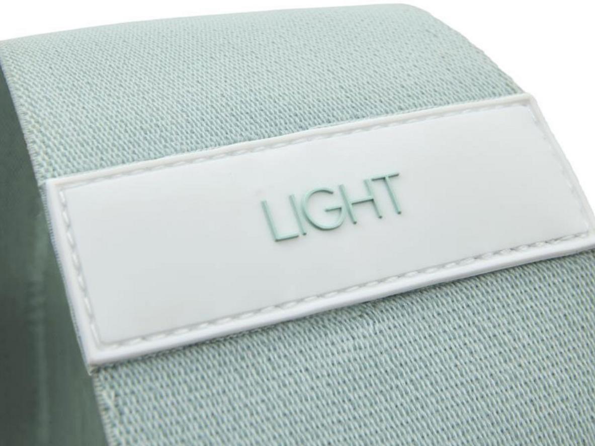 Kích thước và mức kháng lực Light phù hợp người mới