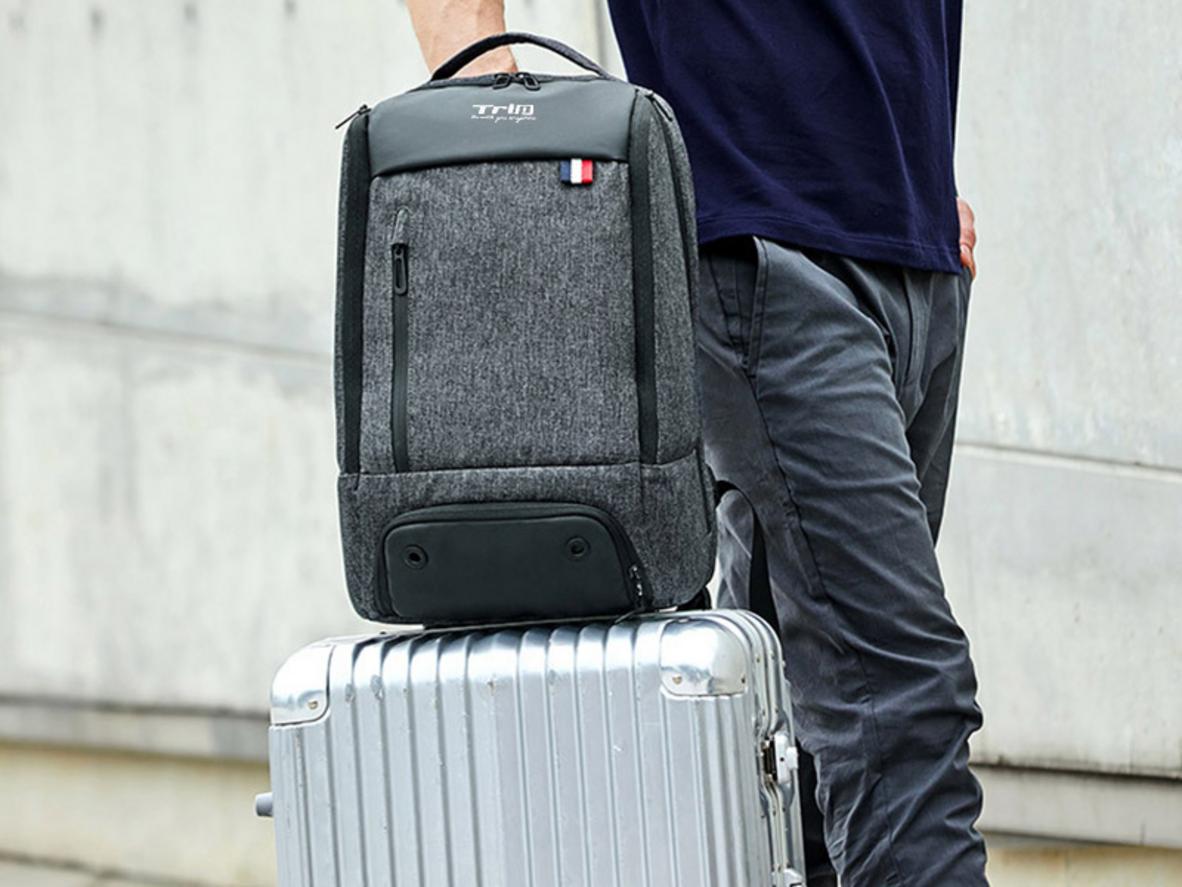 Kích thước 30x16x51 cm và trọng lượng 0.73kg