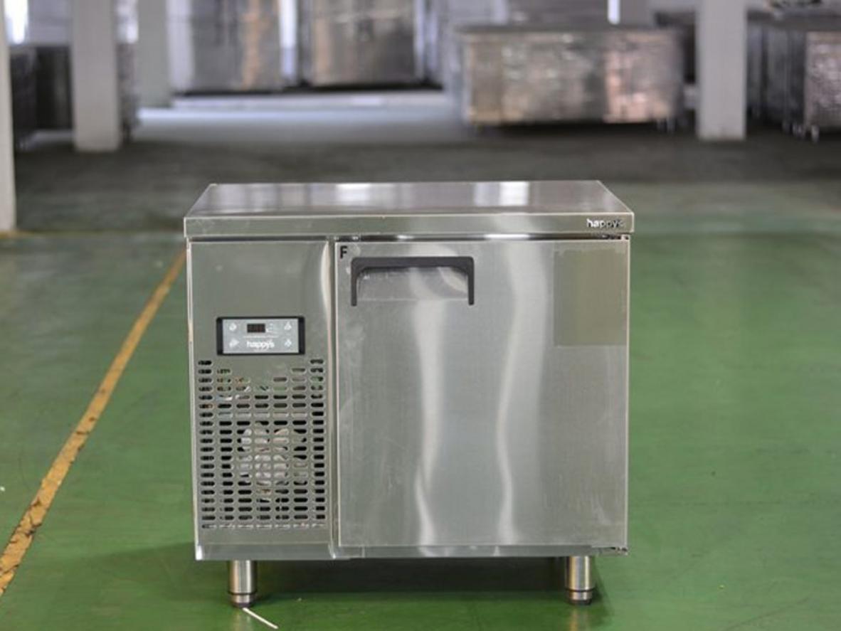 Dàn lạnh ống đồng kết hợp quạt gió giúp phân phối lạnh đều