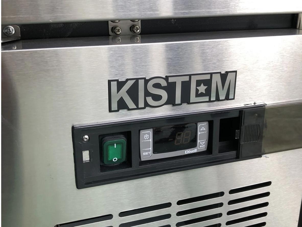 Làm lạnh gián tiếp bằng quạt gió phân bổ đều hơi lạnh