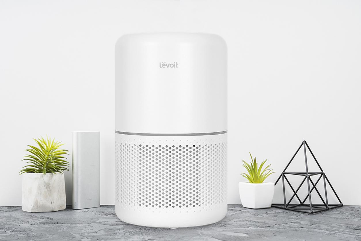 Hệ thống lọc 3 lớp True HEPA H13 xử lý bụi mịn và mùi hiệu quả