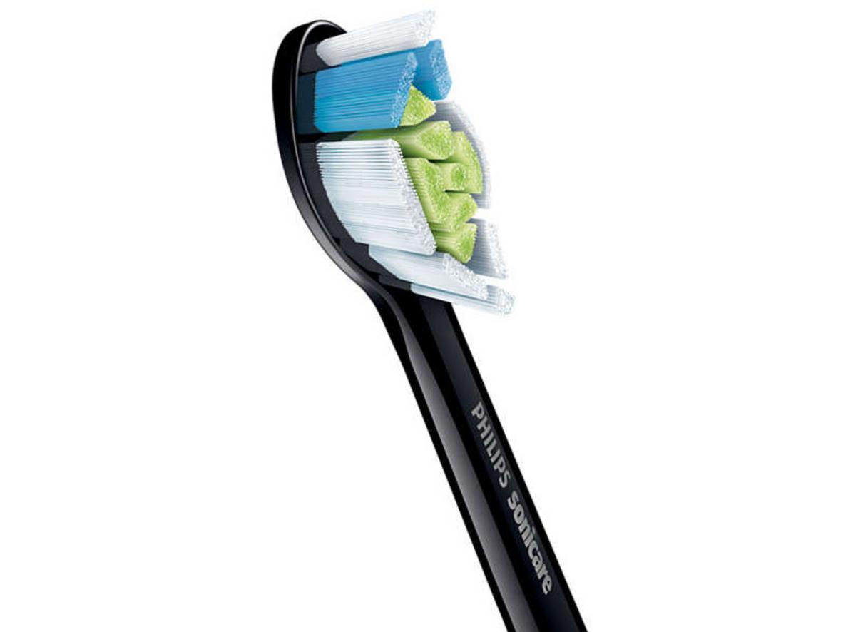 Lông DiamondClean mật độ cao, thiết kế hình thoi cho hiệu quả làm trắng.