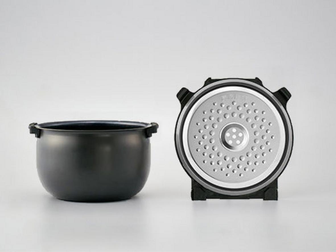 Lòng nồi Cordierite Ceramic dày, chống dính và dễ vệ sinh