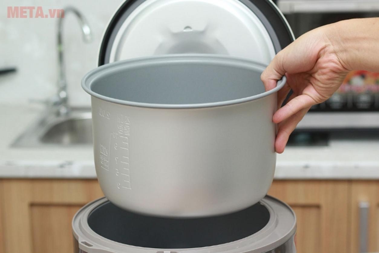 Lòng nồi hợp kim nhôm phủ chống dính Poly‑Flon.