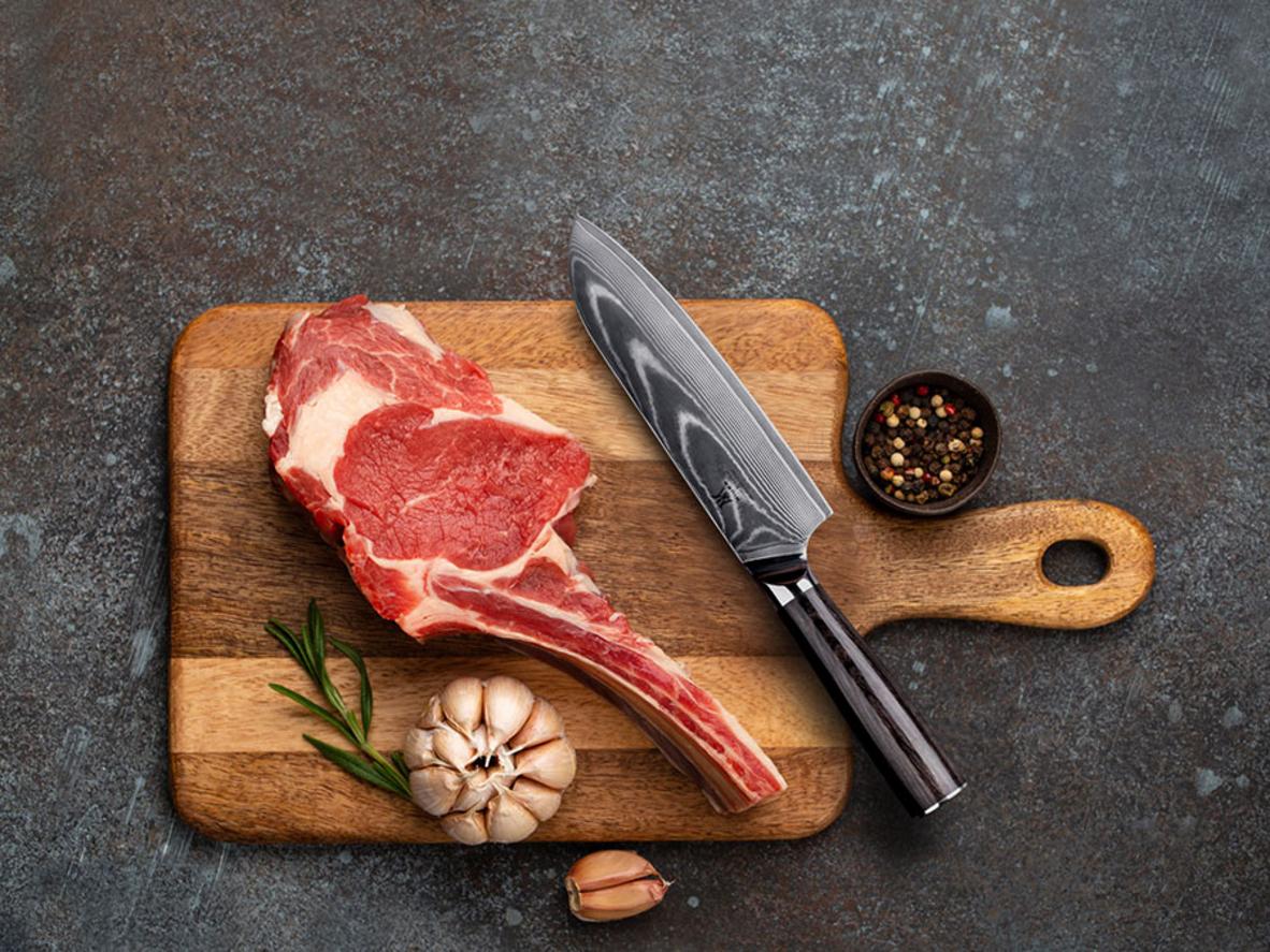 Lưỡi DAO Miura E: AUS‑10 và hoa văn Damascus 67 lớp