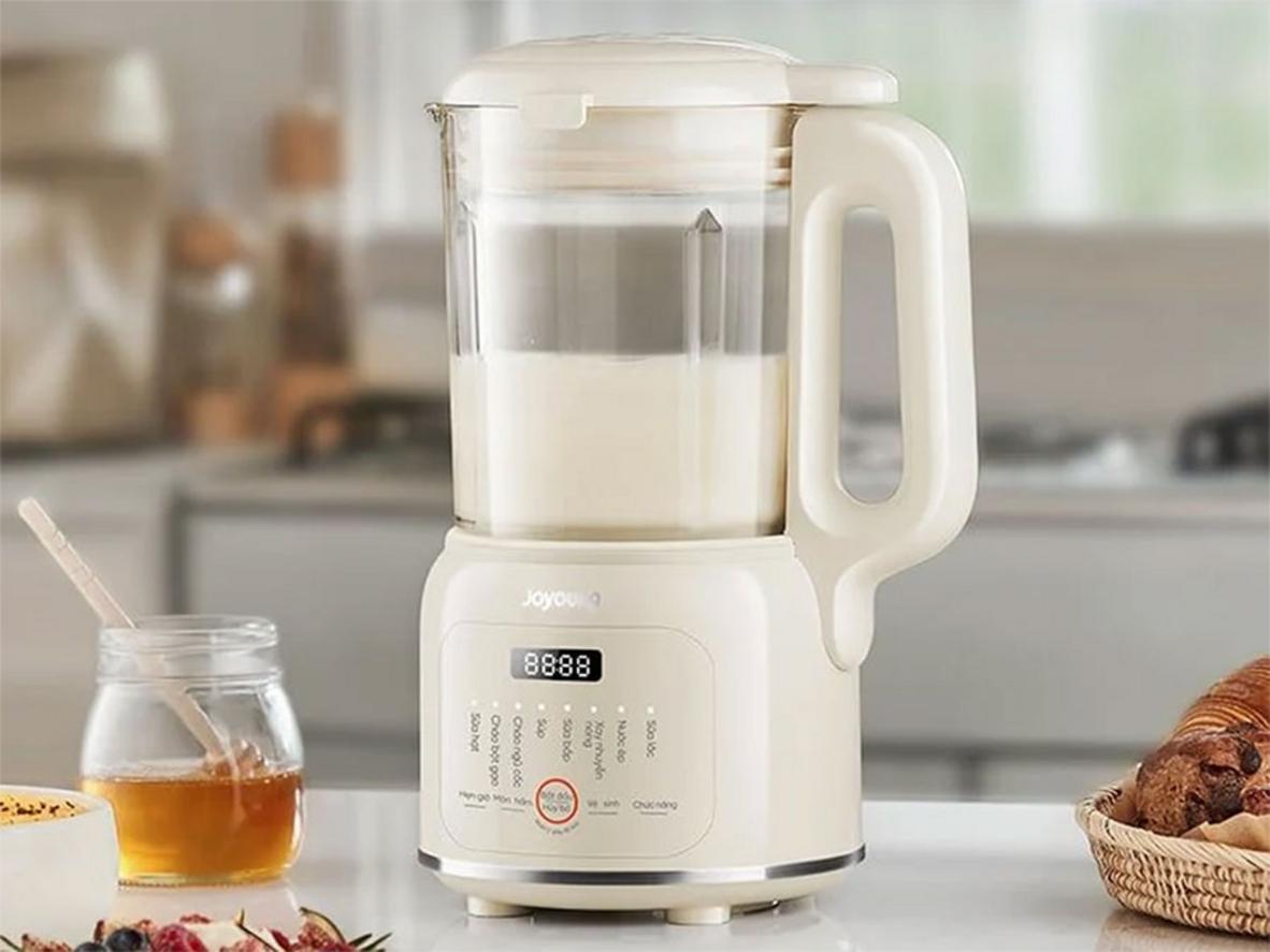 Lưỡi dao 8 cánh xay mịn, không cần lọc bã.