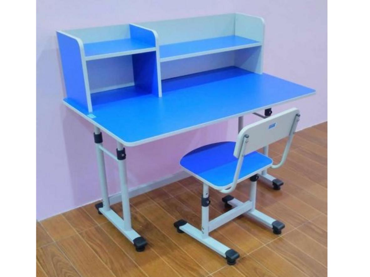 Mặt bàn MFC phủ Melamine dễ lau chùi