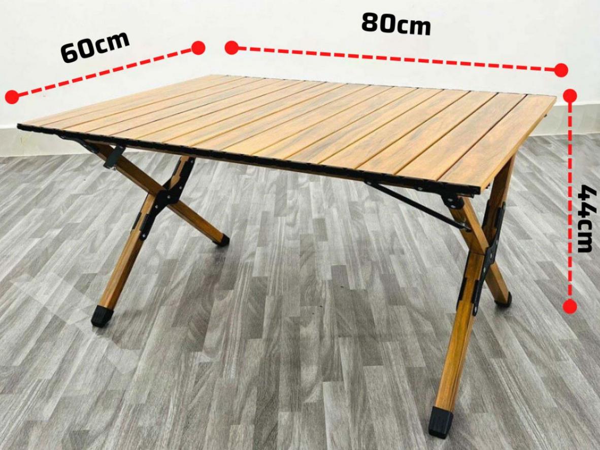 Mặt bàn nhôm giả vân gỗ — dễ lau, không lo ẩm mốc