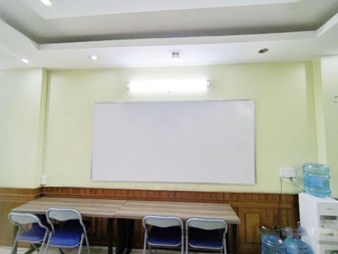 Mặt bảng Polyester Taiwan: viết rõ, lau sạch