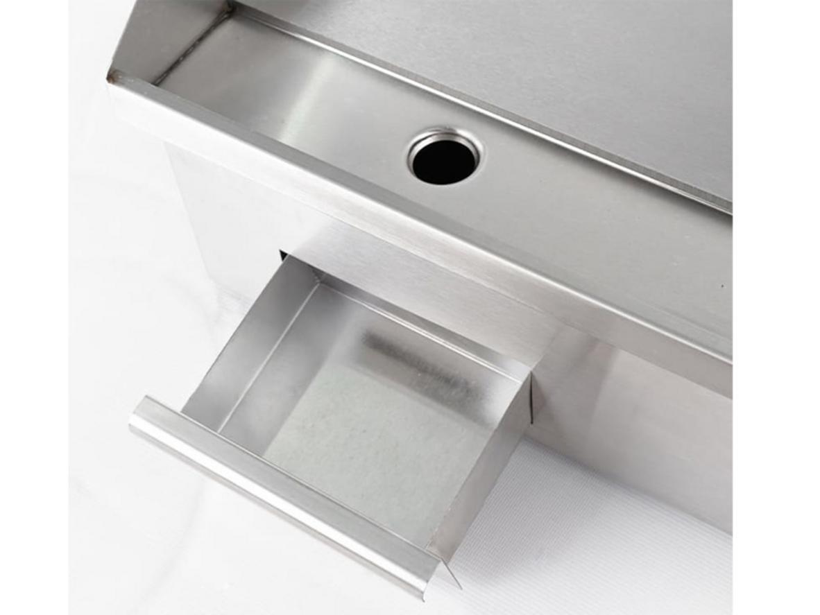 Mặt bếp rộng 73cm cho khả năng chế biến linh hoạt.