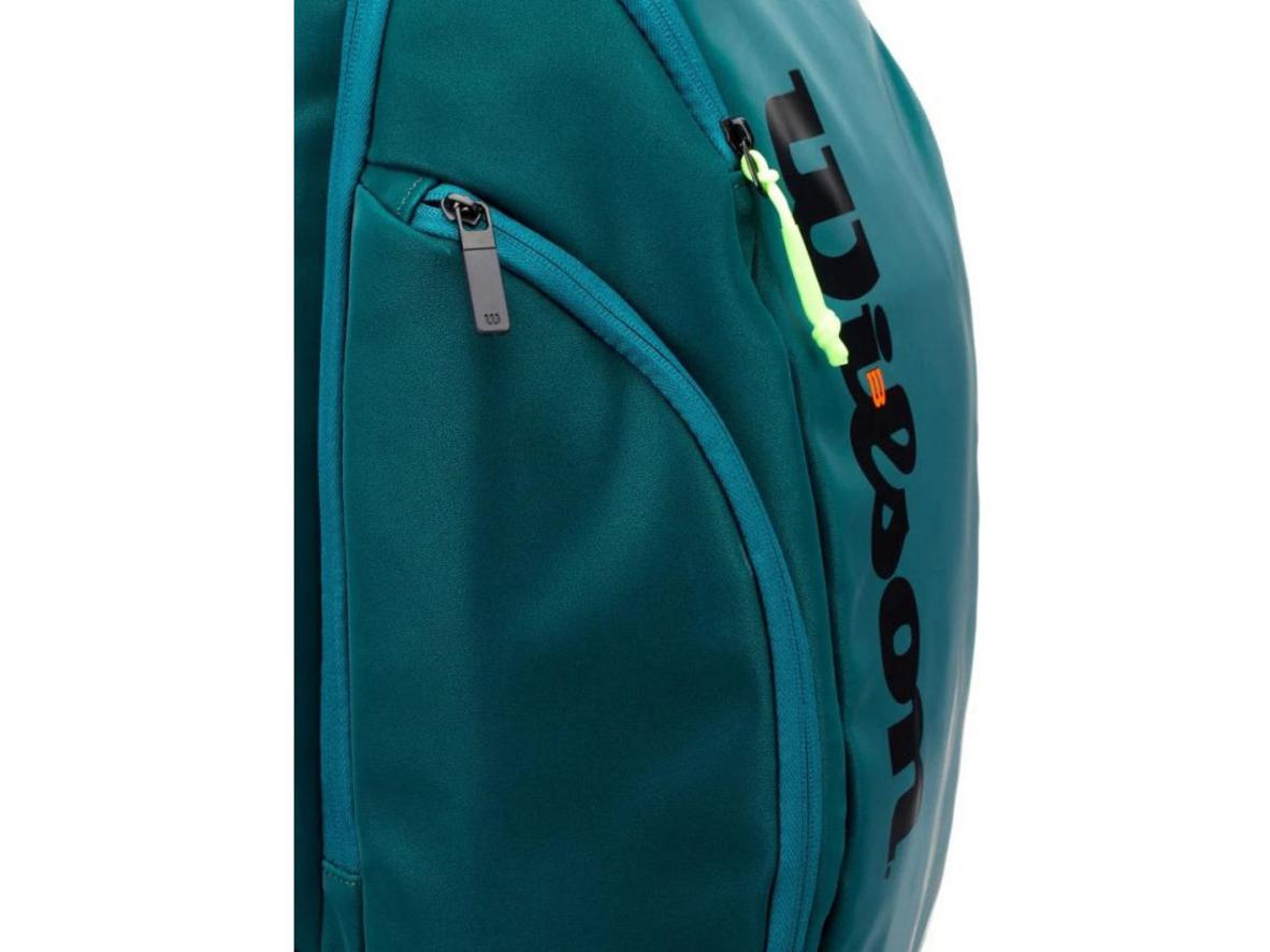 Chất liệu, đường may và khóa kéo chắc chắn