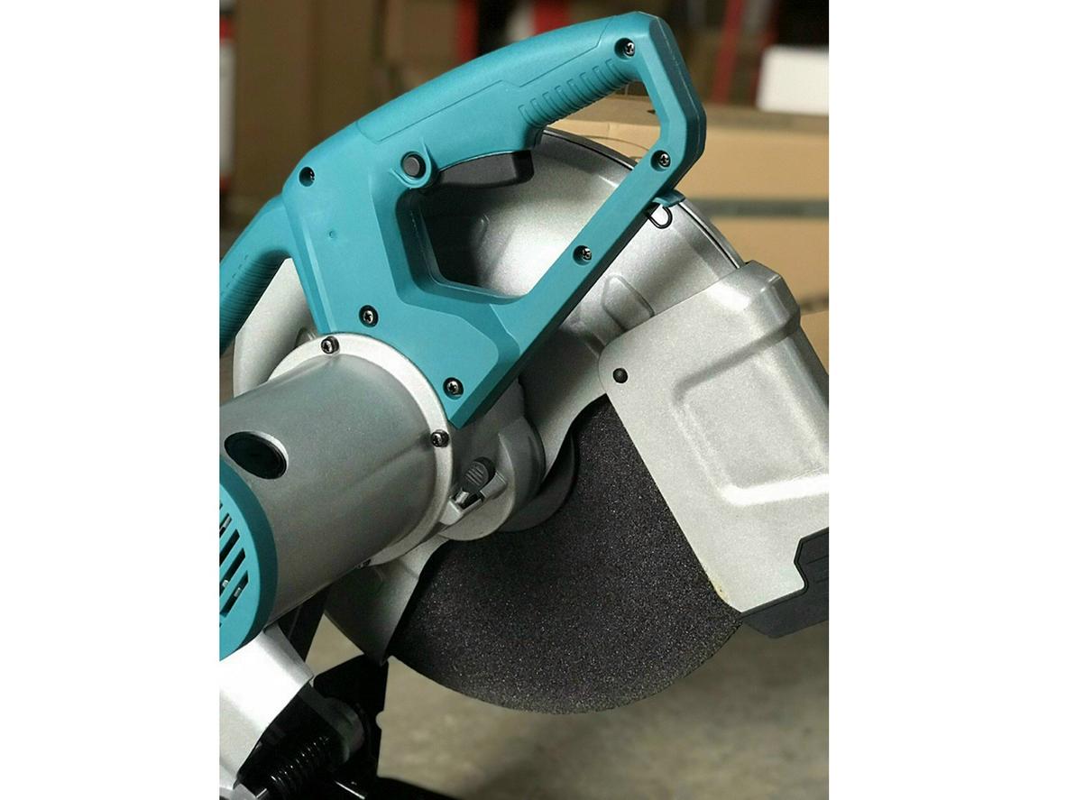 Cuộn dây đồng và khe tản nhiệt của mô tơ Classic CLA-36355