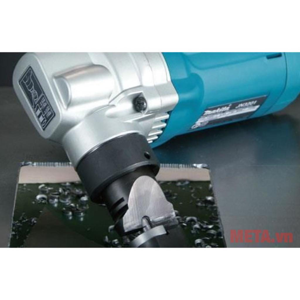 Makita JN3201 cắt tấm thép dày