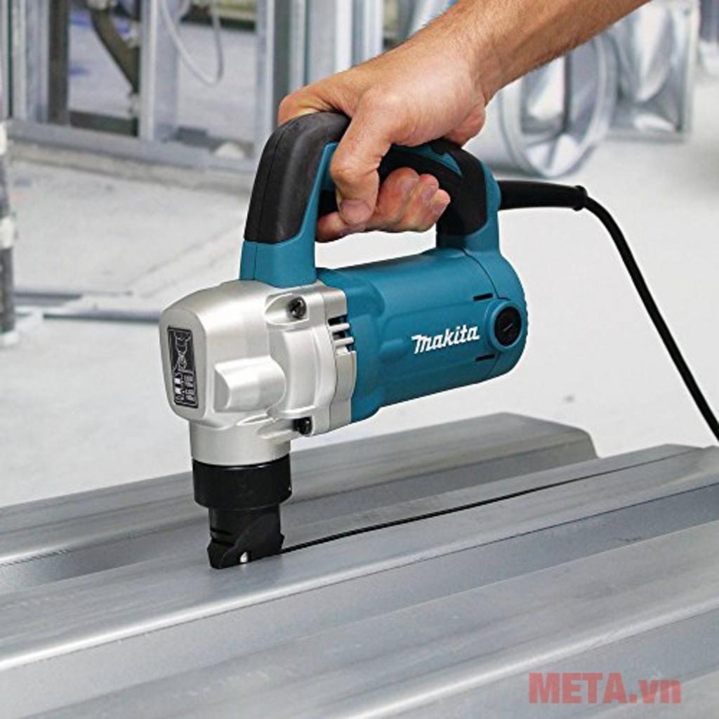 So sánh vết cắt trên thép, inox và nhôm