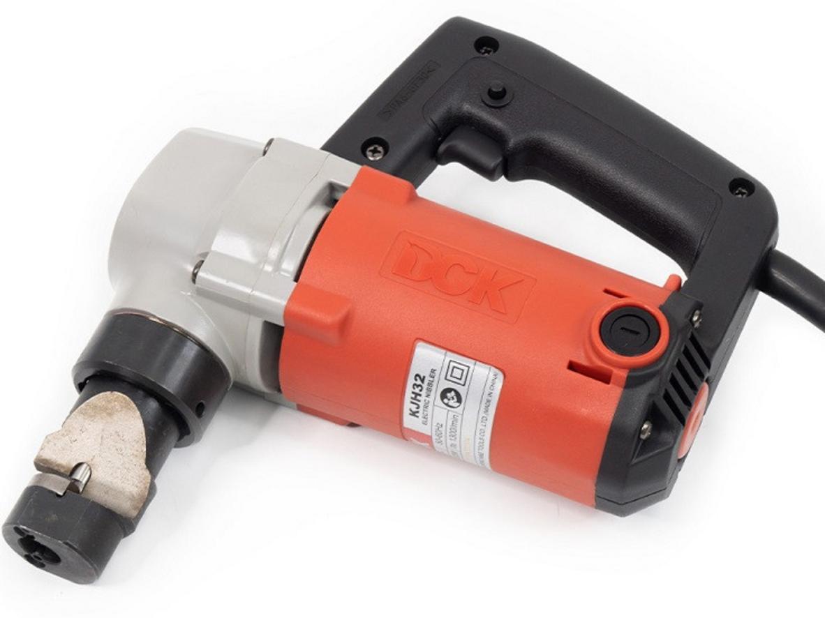 Tổng quan Máy cắt tôn thẳng DCK KJH32